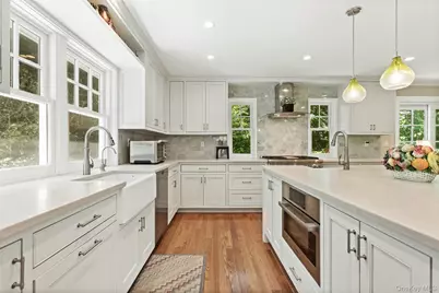 9 South Road, Katonah, NY 10536 - Photo 13