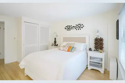 252 W 21 St #Garden, New York, NY 10011 - Photo 11