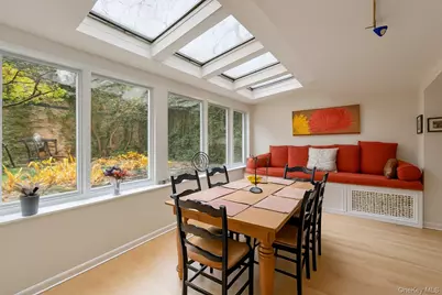 252 W 21 St #Garden, New York, NY 10011 - Photo 9