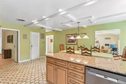 62 Larch Hill Road, Lawrence, NY 11559 - Photo 17
