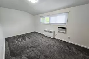 52 Mist Ln, Westbury, NY 11590 - Photo 11