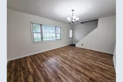 52 Mist Lane, Westbury, NY 11590 - Photo 5