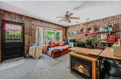 1335 August Road, North Babylon, NY 11703 - Photo 21