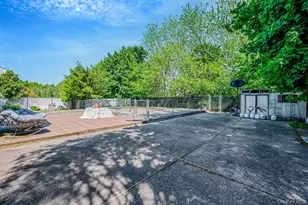 1335 August Rd, North Babylon, NY 11703 - Photo 5