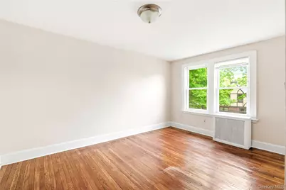 67-99 Exeter Street, Forest Hills, NY 11375 - Photo 17