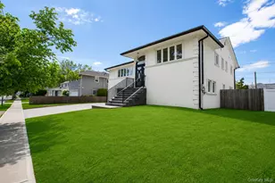 988 Westwood Rd, Woodmere, NY 11598 - Photo 35