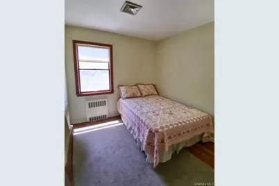 37 Acorn Place, Lynbrook, NY 11563 - Photo 5