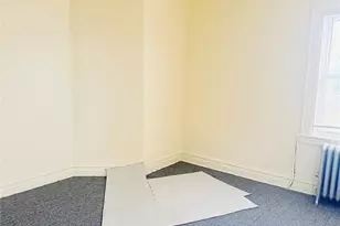 111-41 202nd St, Saint Albans, NY 11412 - Photo 5