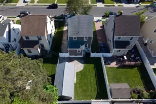 123 E Maple St, Valley Stream, NY 11580 - Photo 9