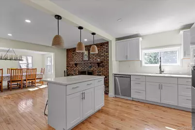 147 Waterside Avenue, Northport, NY 11768 - Photo 3