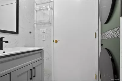 242 Maple Avenue #419, Westbury, NY 11590 - Photo 19