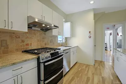 533 Manhattan Avenue, Thornwood, NY 10594 - Photo 15