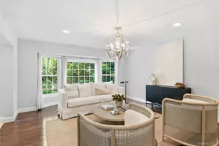 10 Stony Run Ct, Dix Hills, NY 11746 - Photo 7