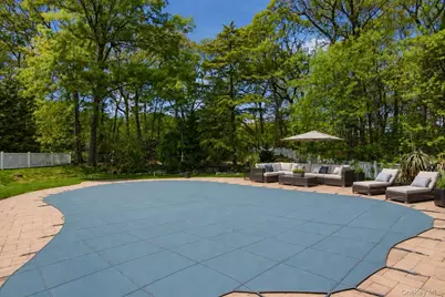 10 Stony Run Court, Dix Hills, NY 11746 - Photo 37