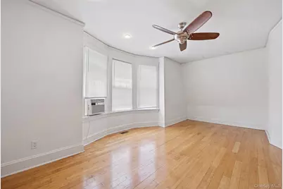 35 Jackson Street, New Rochelle, NY 10801 - Photo 9