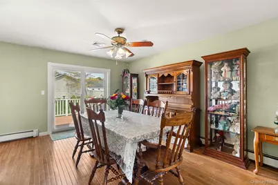 63 E Madison Street, East Islip, NY 11730 - Photo 29