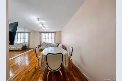 74-45 Yellowstone Boulevard #5G, Rego Park, NY 11374 - Photo 7