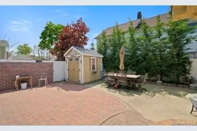 115 Bayswater, Inwood, NY 11096 - Photo 3