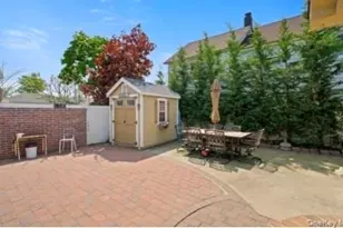 115 Bayswater, Inwood, NY 11096 - Photo 3