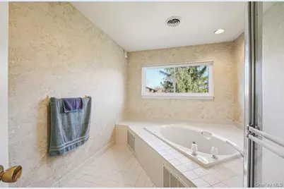 36 Tulip Court, Nanuet, NY 10954 - Photo 19