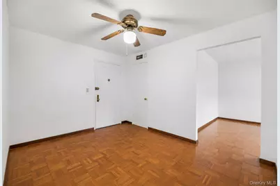 450 Pelham Road #2E, New Rochelle, NY 10805 - Photo 15