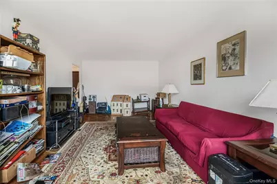 450 Pelham Road #2E, New Rochelle, NY 10805 - Photo 7