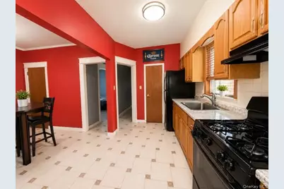 1752 Mahan Avenue, Bronx, NY 10461 - Photo 17