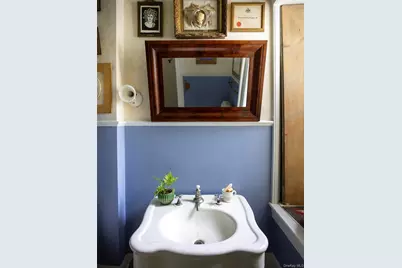 169 Albany Avenue, Kingston, NY 12401 - Photo 27