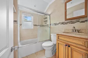 194-35 114th Dr, Saint Albans, NY 11412 - Photo 11
