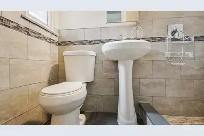 2733 Hone Avenue, Bronx, NY 10469 - Photo 37
