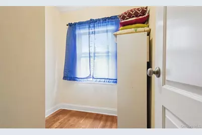 2733 Hone Avenue, Bronx, NY 10469 - Photo 9