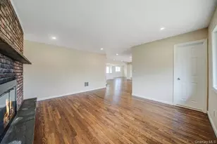 5 Cheryl Ln, North Babylon, NY 11703 - Photo 15