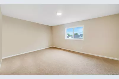 5 Cheryl Lane, North Babylon, NY 11703 - Photo 35