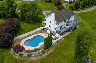 137 Duke Dr, Carmel, NY 10512 - Photo 3