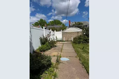 14-33 140th Street, Whitestone, NY 11357 - Photo 19