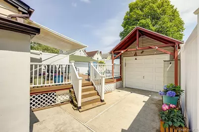 90-10 69th Avenue, Forest Hills, NY 11375 - Photo 21