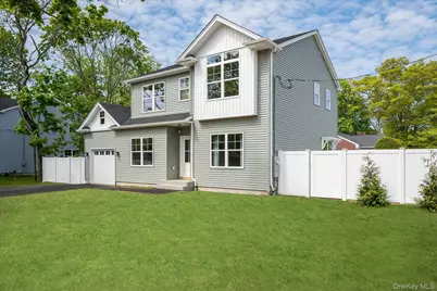 158 Mount Vernon Avenue, Patchogue, NY 11772 - Photo 3