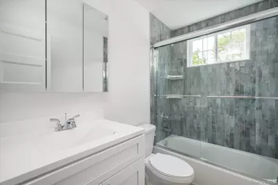 158 Mount Vernon Avenue, Patchogue, NY 11772 - Photo 29