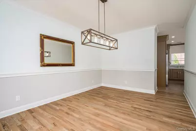 158 Mount Vernon Avenue, Patchogue, NY 11772 - Photo 19
