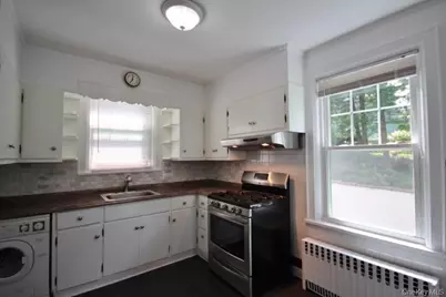 15-17 Chestnut Street #15, Dobbs Ferry, NY 10522 - Photo 9
