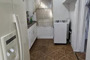 102-04 188th St, Hollis, NY 11423 - Photo 9