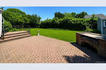 16 Clay Pitts Road, Greenlawn, NY 11740 - Photo 21