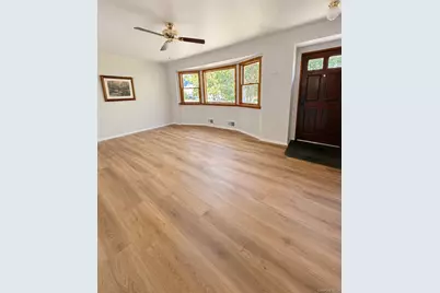 16 Clay Pitts Road, Greenlawn, NY 11740 - Photo 3