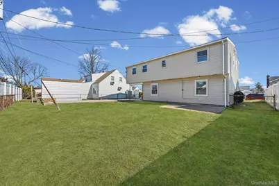 28 Candle Lane, Levittown, NY 11756 - Photo 13