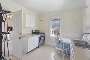 39 N Chestnut St, New Paltz, NY 12561 - Photo 21