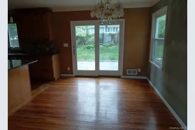 15 South Road, White Plains, NY 10603 - Photo 5