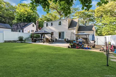 16 Davis Street, Melville, NY 11747 - Photo 23