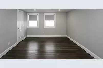 335 Gillette Street, Dix Hills, NY 11746 - Photo 5