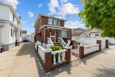 15843 101st Street, Howard Beach, NY 11414 - Photo 3