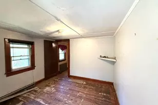 182 Bee Hollow Rd, Shohola, PA 18458 - Photo 11